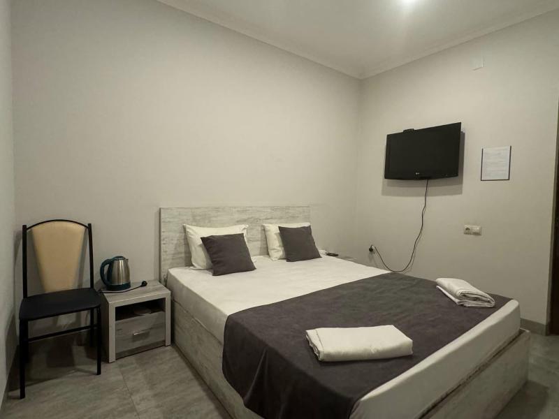 Hotel Menua image