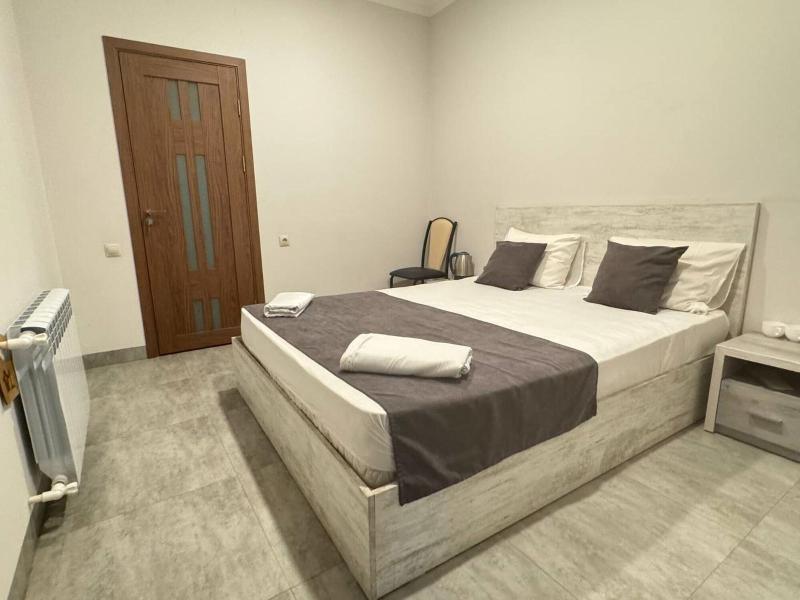Hotel Menua image