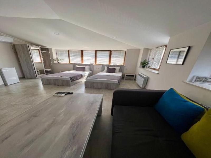 Hotel Menua image