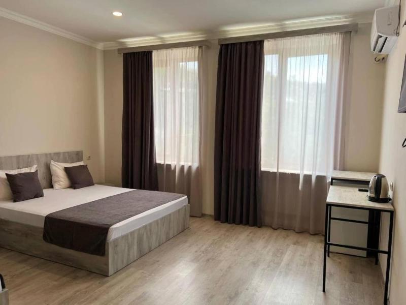Hotel Menua image