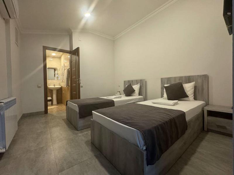 Hotel Menua image