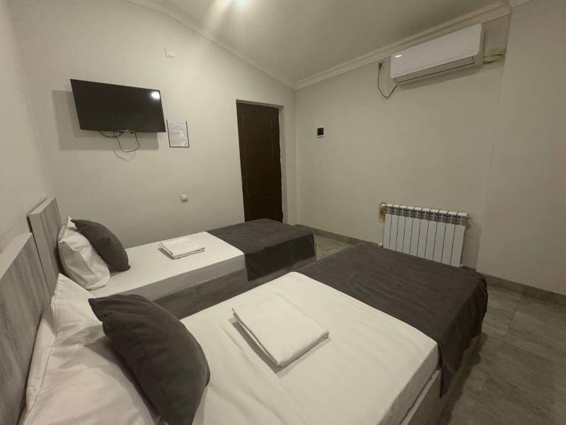 Hotel Menua image