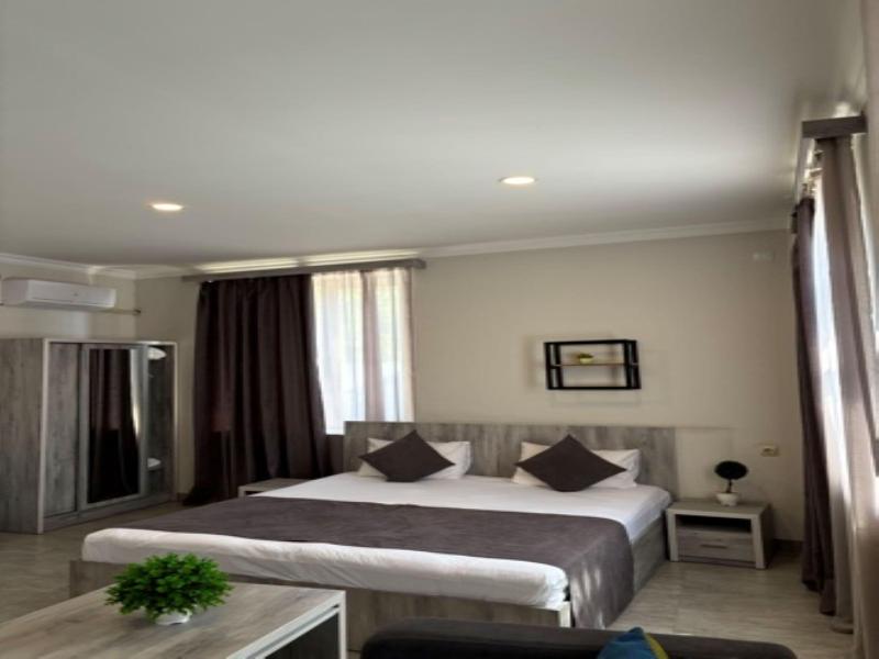 Hotel Menua image