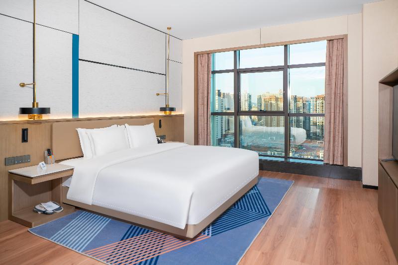 Holiday Inn Express Yueyang Pingjiang, an IHG Ht image
