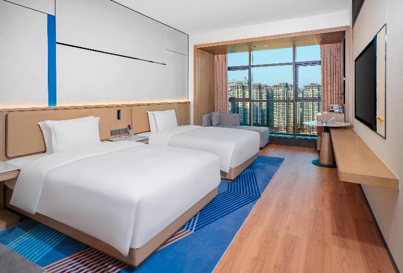 Holiday Inn Express Yueyang Pingjiang, an IHG Ht image