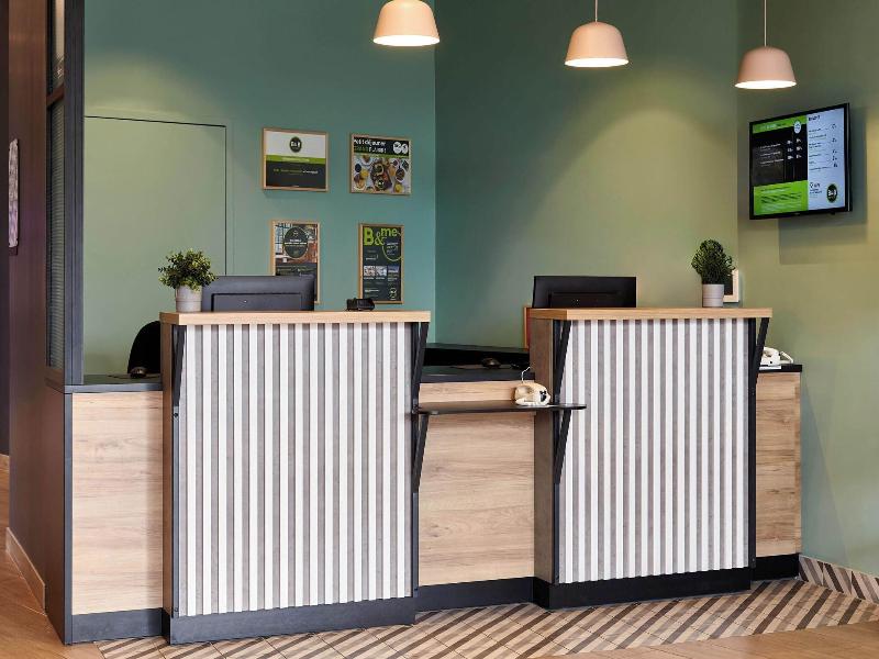 B&b Hotel Bois D'arcy Saint Quentin En Yvelines image