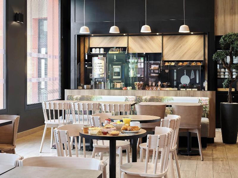 B&b Hotel Bois D'arcy Saint Quentin En Yvelines image