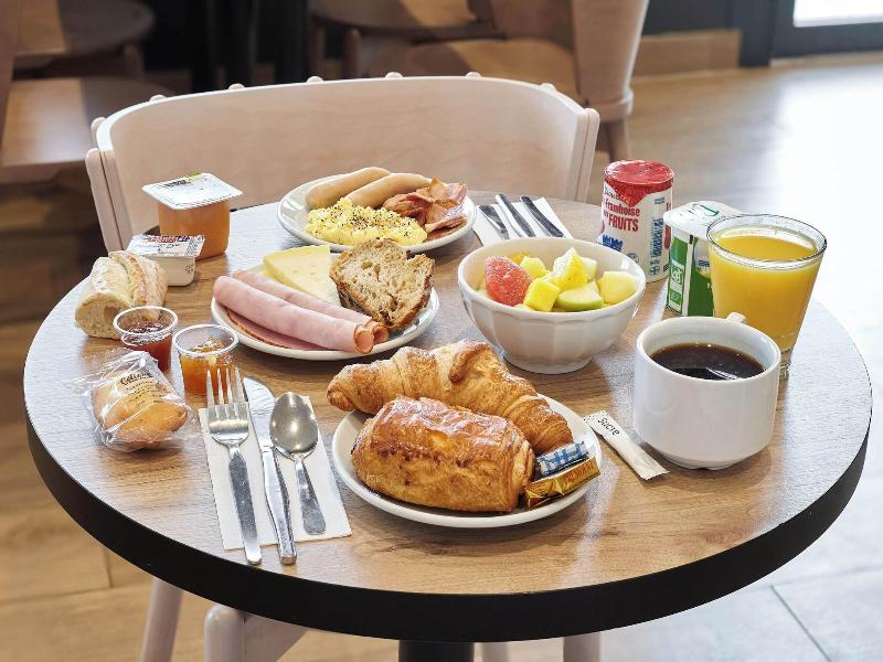B&b Hotel Bois D'arcy Saint Quentin En Yvelines image