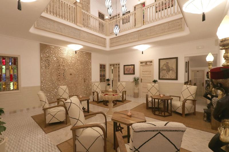 Riad Wazani Square image