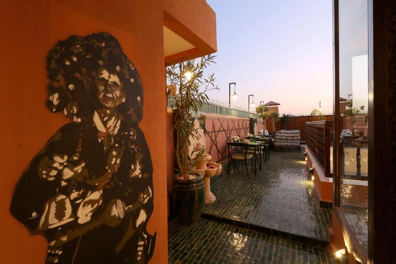 Riad Wazani Square image