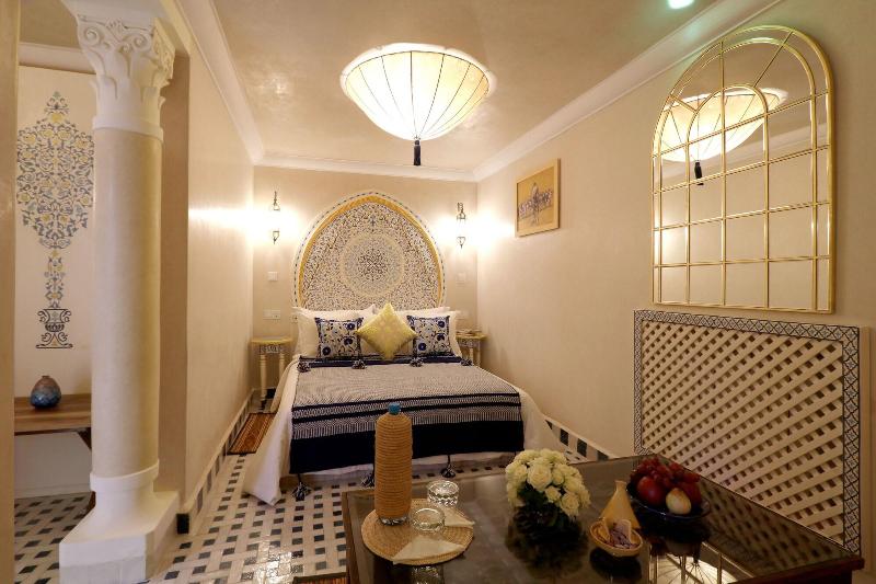 Riad Wazani Square image