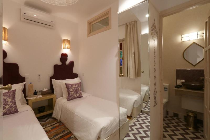 Riad Wazani Square image