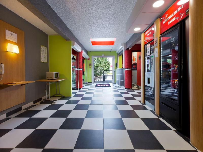Enzo Hotels Nancy Frouard By Kyriad Direct image