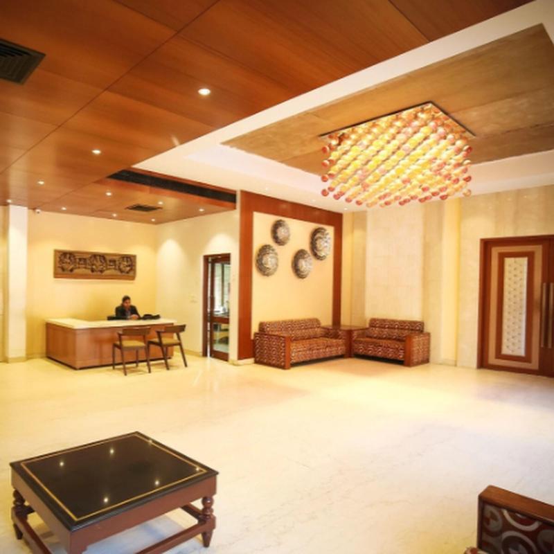 Hotel Regency Square