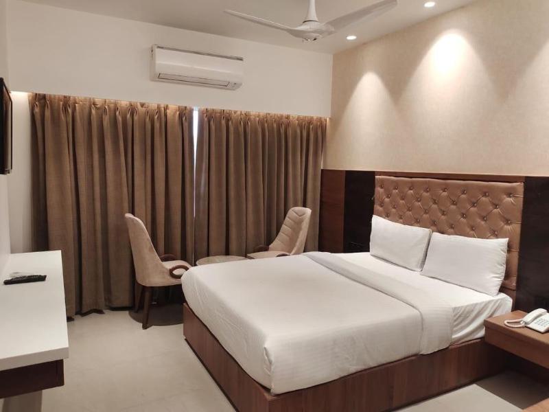 Shree Inn By Tamanna Hotels image