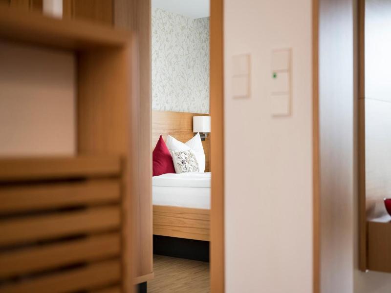 Appartementhotel Rv?hrenbach image