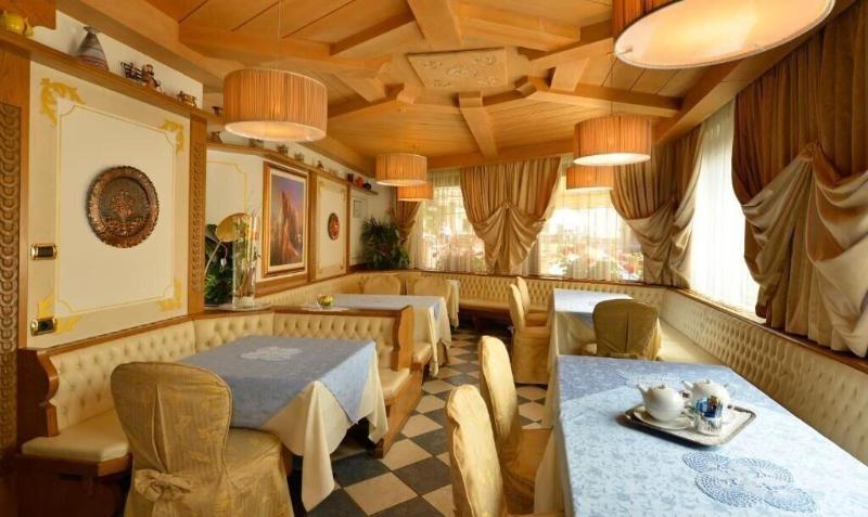 Hotel Alle Alpi image