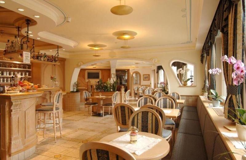 Hotel Alle Alpi image