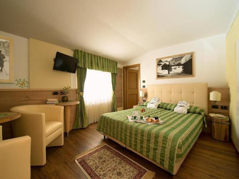 Hotel Alle Alpi image
