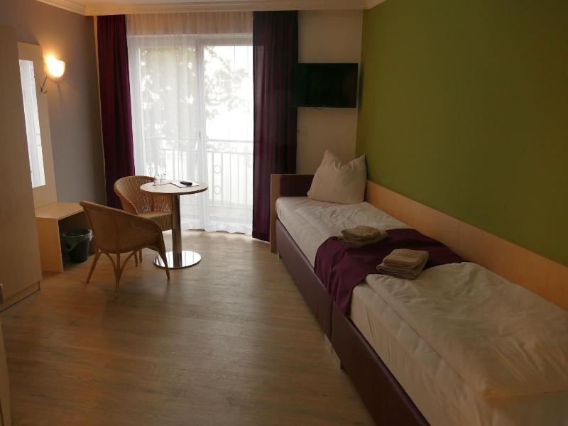 Seehotel Bad Kleinen image