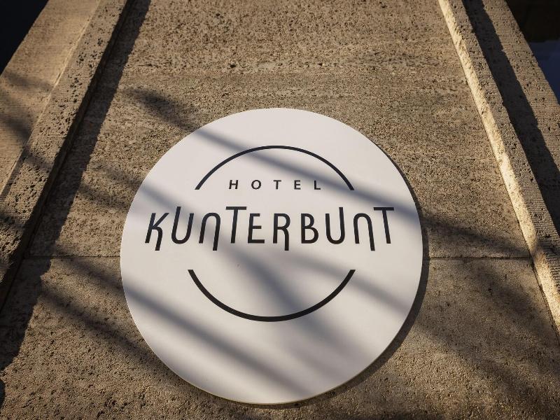 Hotel Kunterbunt image