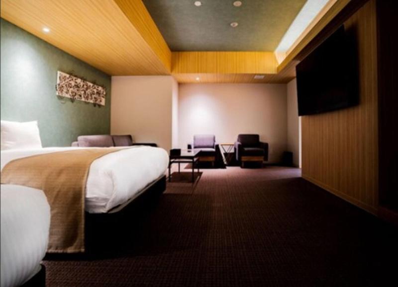 Randor Hotel Namba Osaka Suites image
