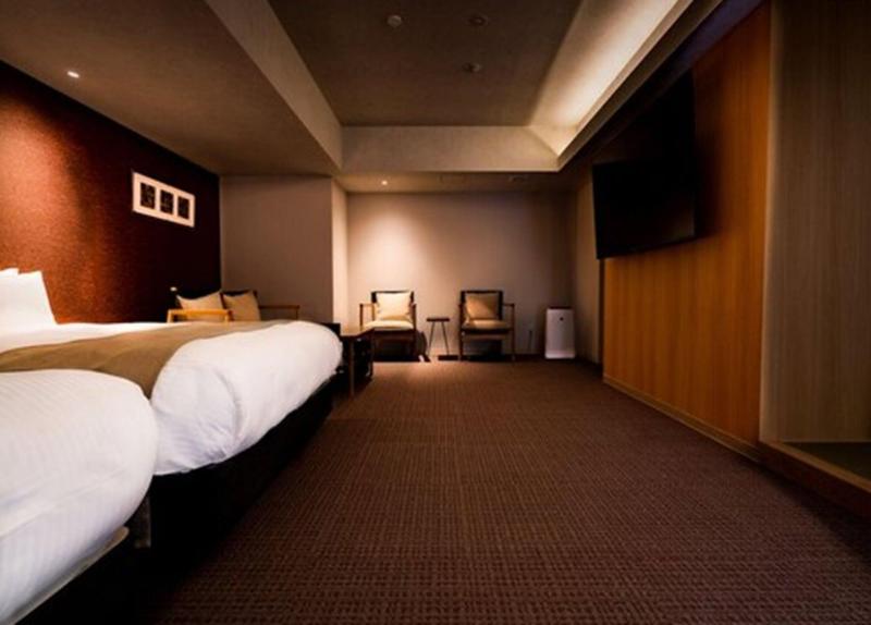 Randor Hotel Namba Osaka Suites image