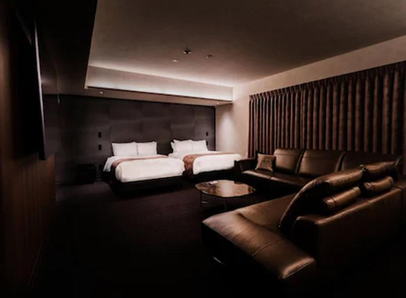 Randor Hotel Namba Osaka Suites image