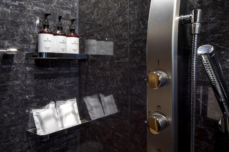 Randor Hotel Namba Osaka Suites image