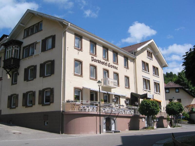 Parkhotel Sonne image