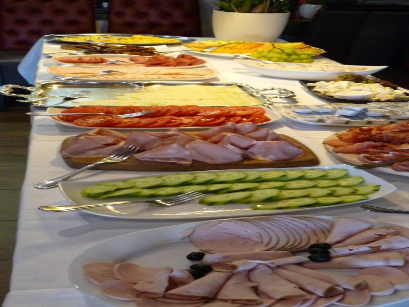 Hotel Rodizio Ug image