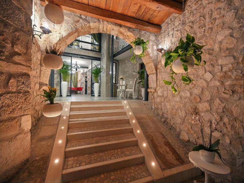 Hotel Mastrodattia image