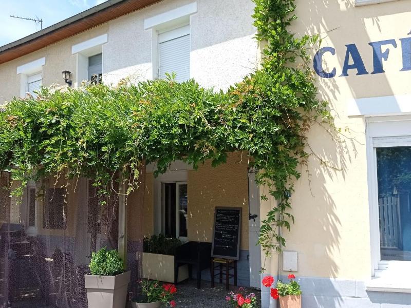 L' Auberge Campagnarde, Lourdes image