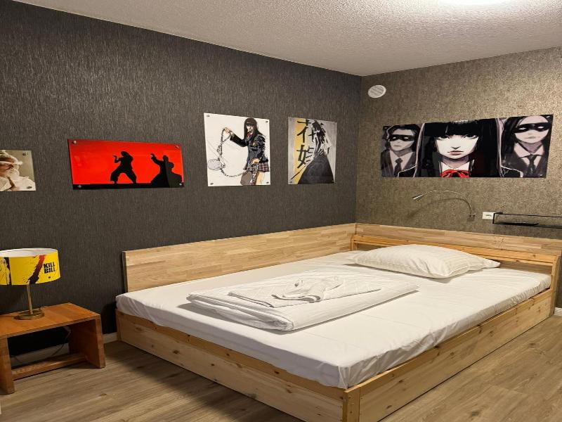 Room Pauli image