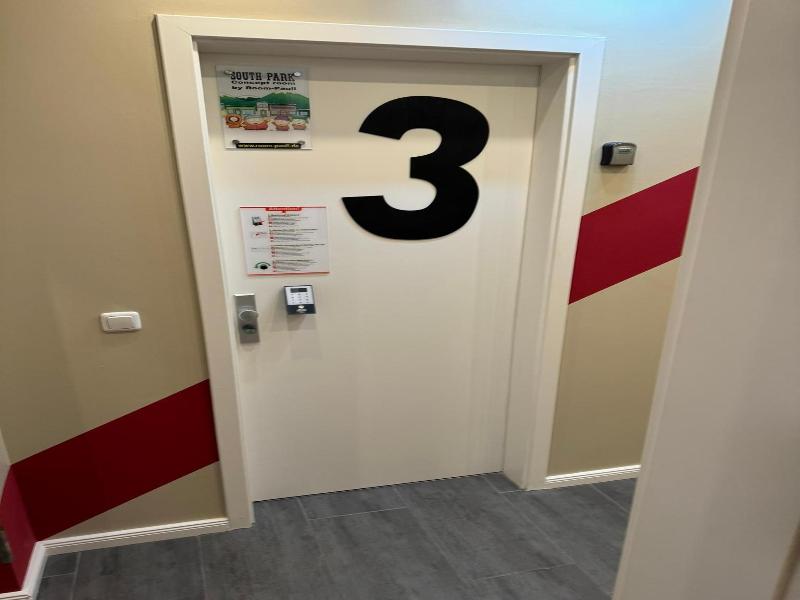 Room Pauli image