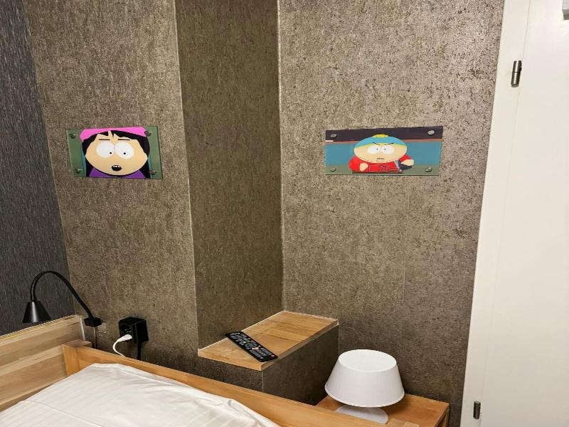 Room Pauli image