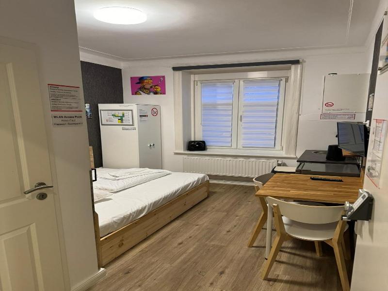 Room Pauli image
