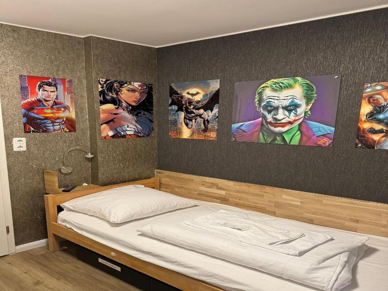 Room Pauli image