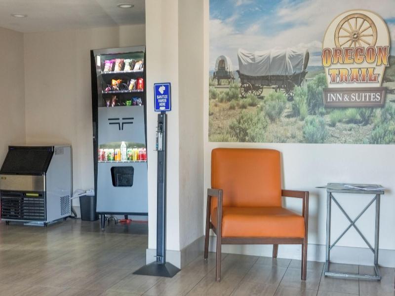 Oregon Trail Inn And Suites