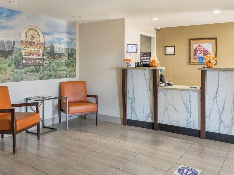 Oregon Trail Inn And Suites