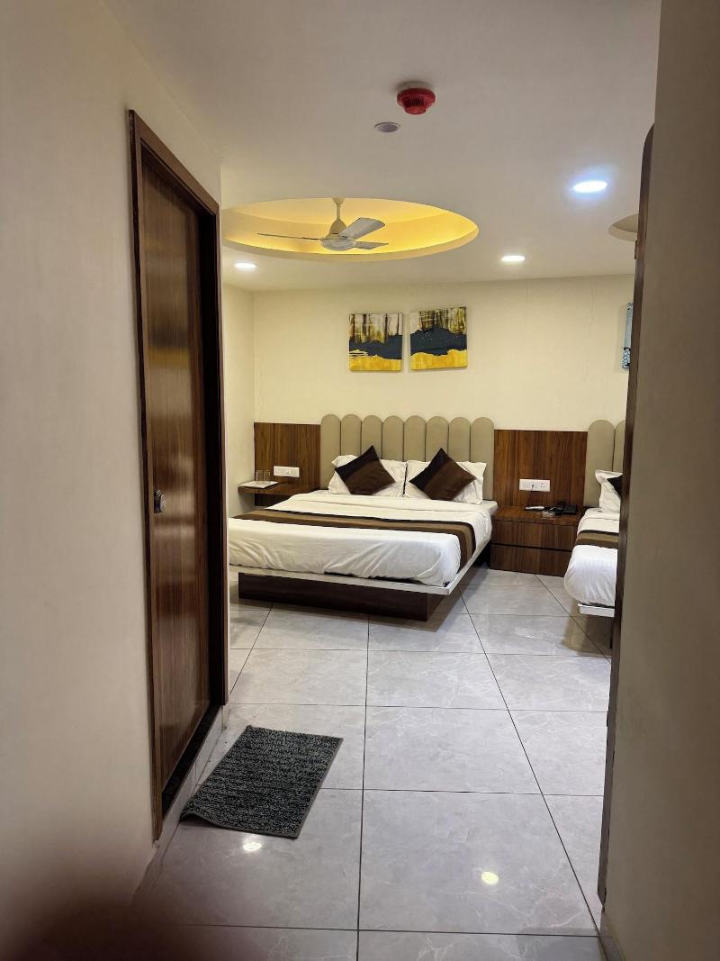 Hotel Pratham Inn image