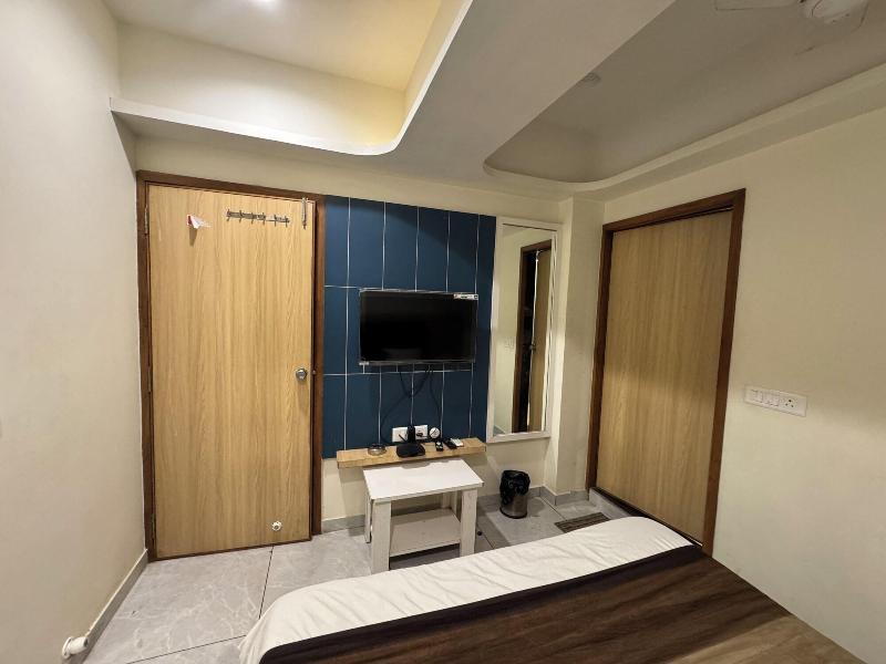 Hotel Pratham Inn image