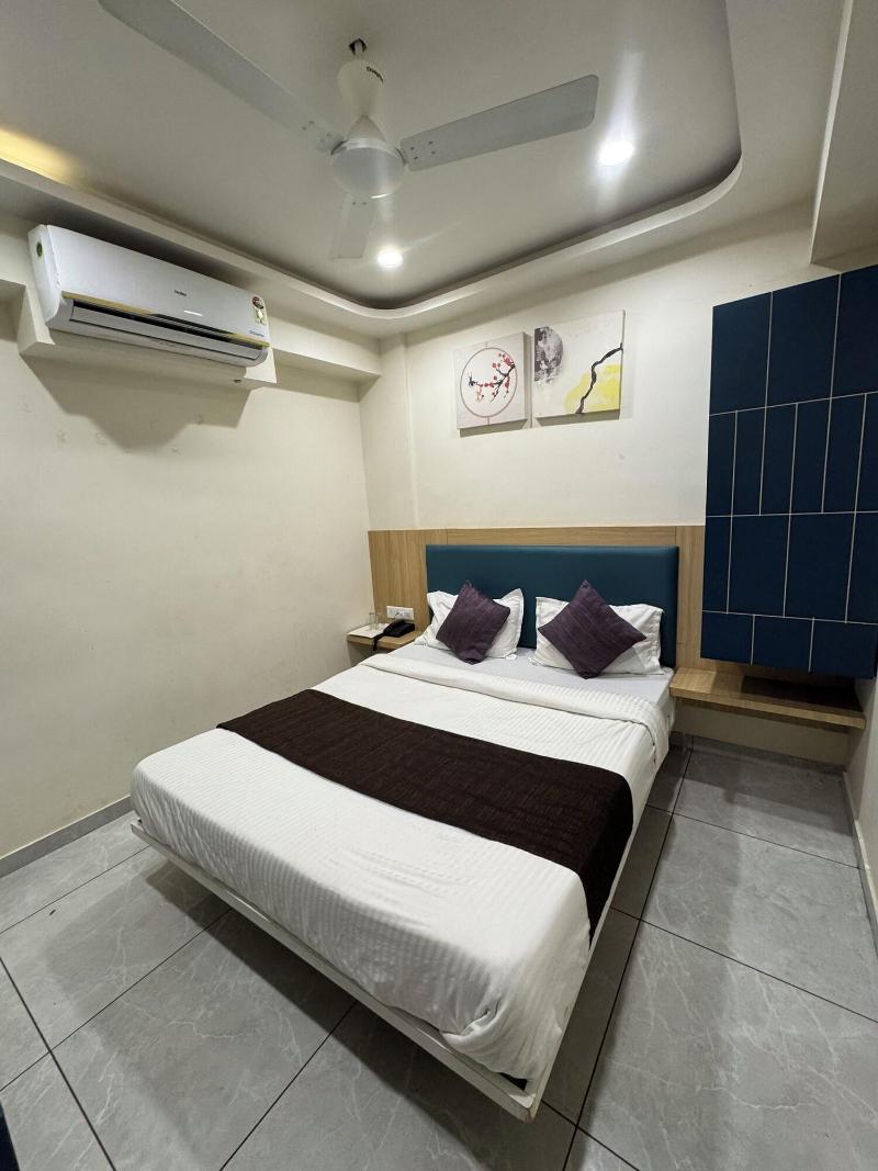 Hotel Pratham Inn image