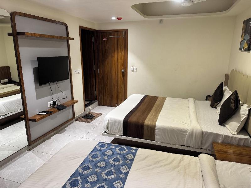Hotel Pratham Inn image