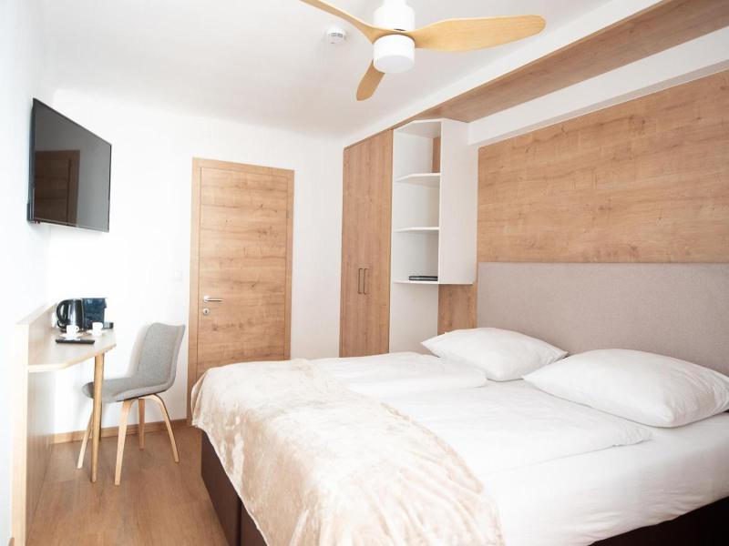 Hotel Modus image