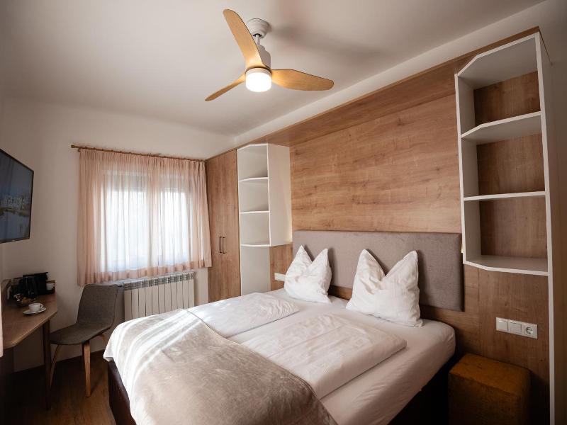 Hotel Modus image
