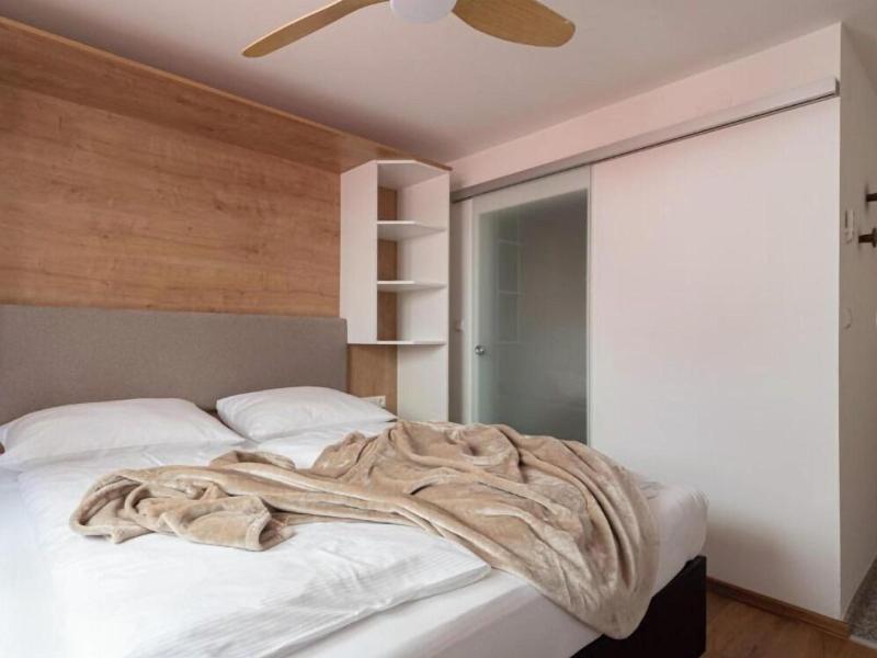 Hotel Modus image