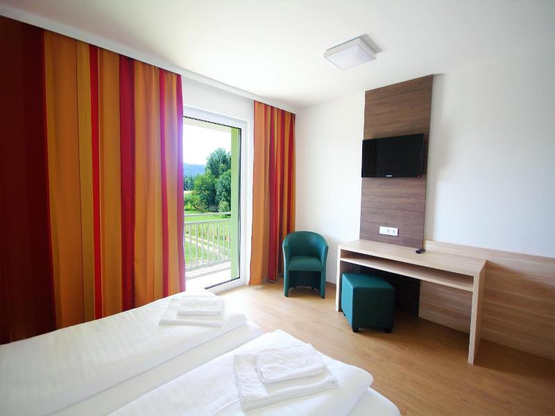 Dorfgasthof Berlakovich image