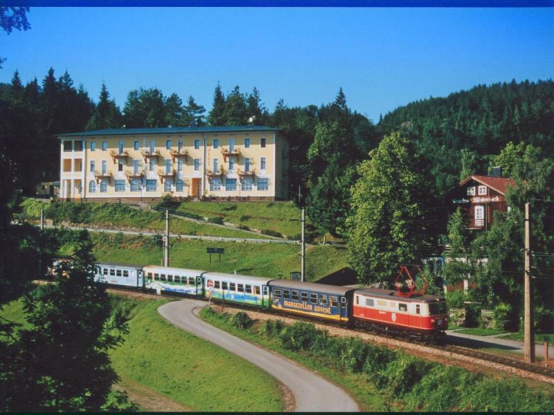 Hotel Restaurant Winterbach image