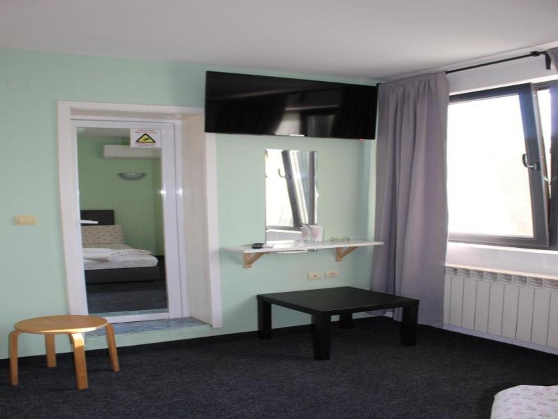 Hotel Color